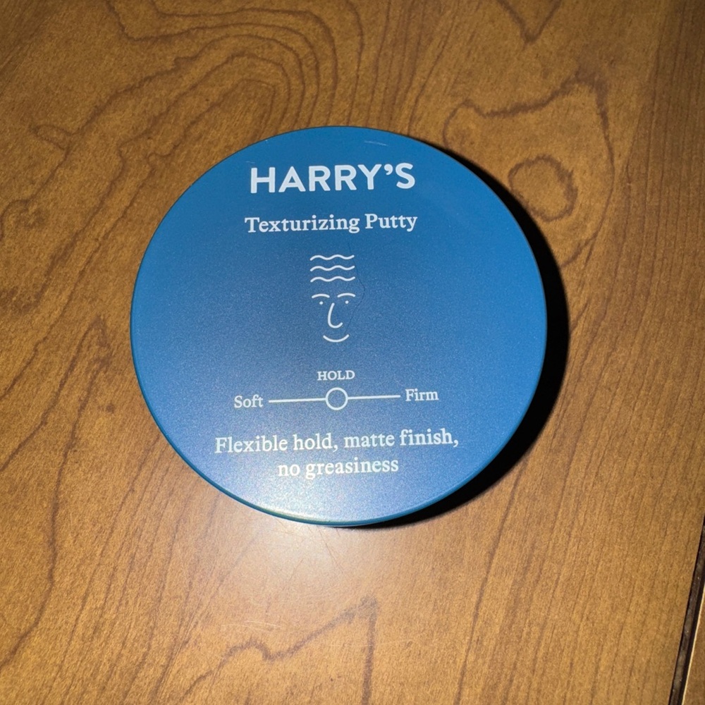 Harry’s Texturizing Hair Putty